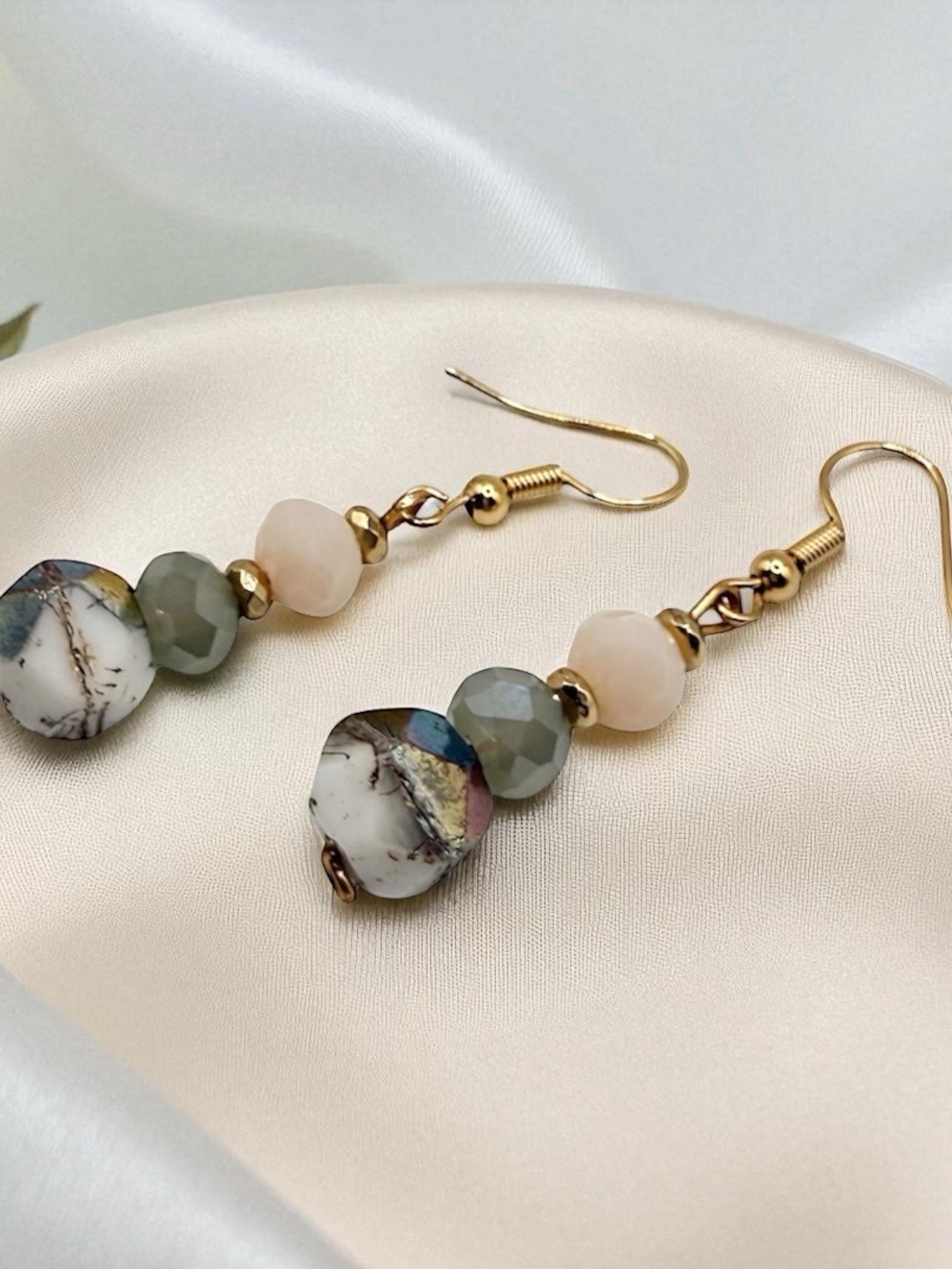 Noelle Earrings by emNicole Jewelry NWT